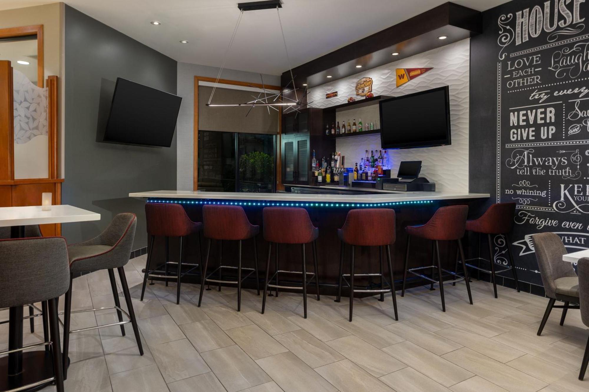 Residence Inn By Marriott Springfield Old Keene Mill Εξωτερικό φωτογραφία