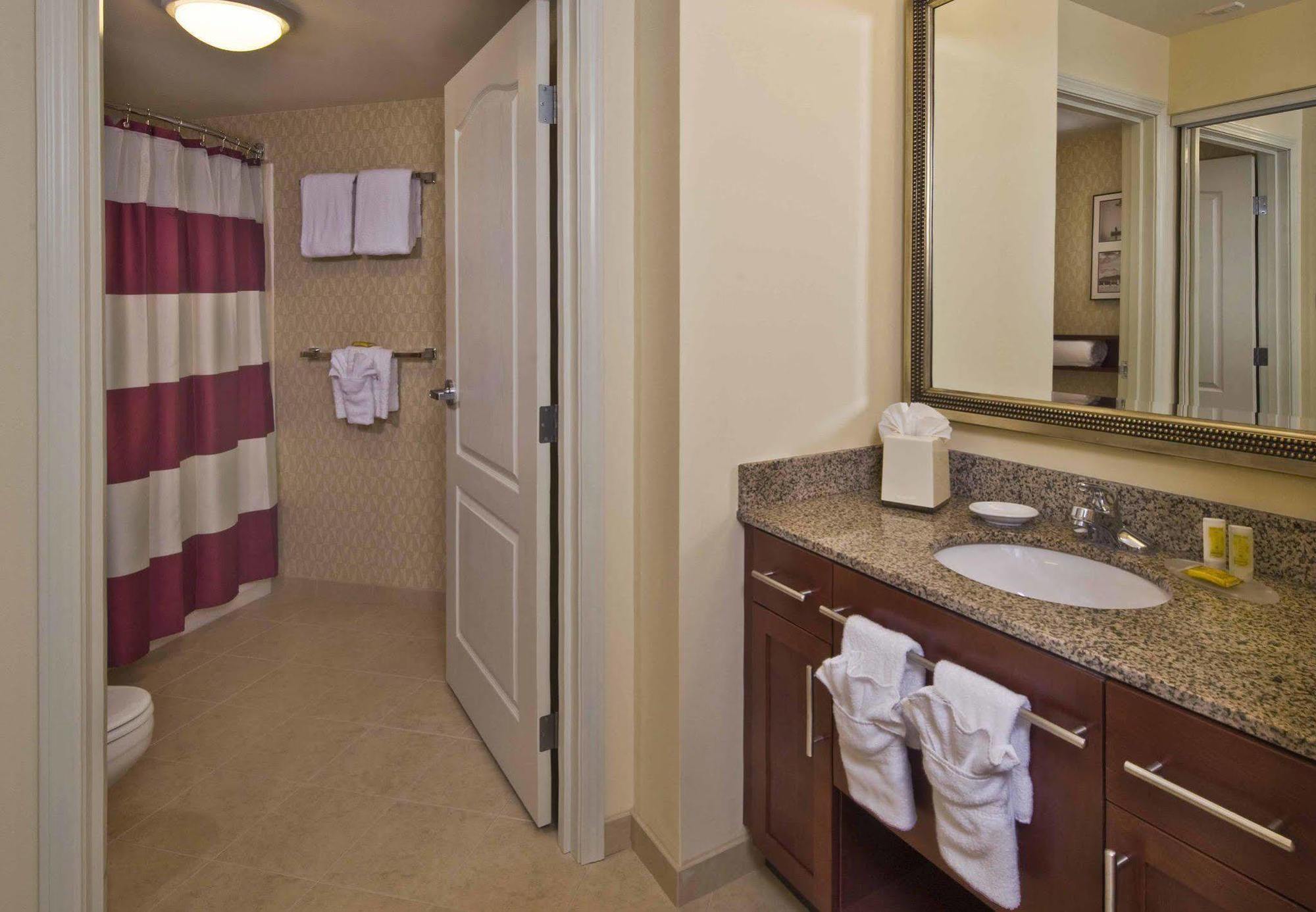 Residence Inn By Marriott Springfield Old Keene Mill Δωμάτιο φωτογραφία