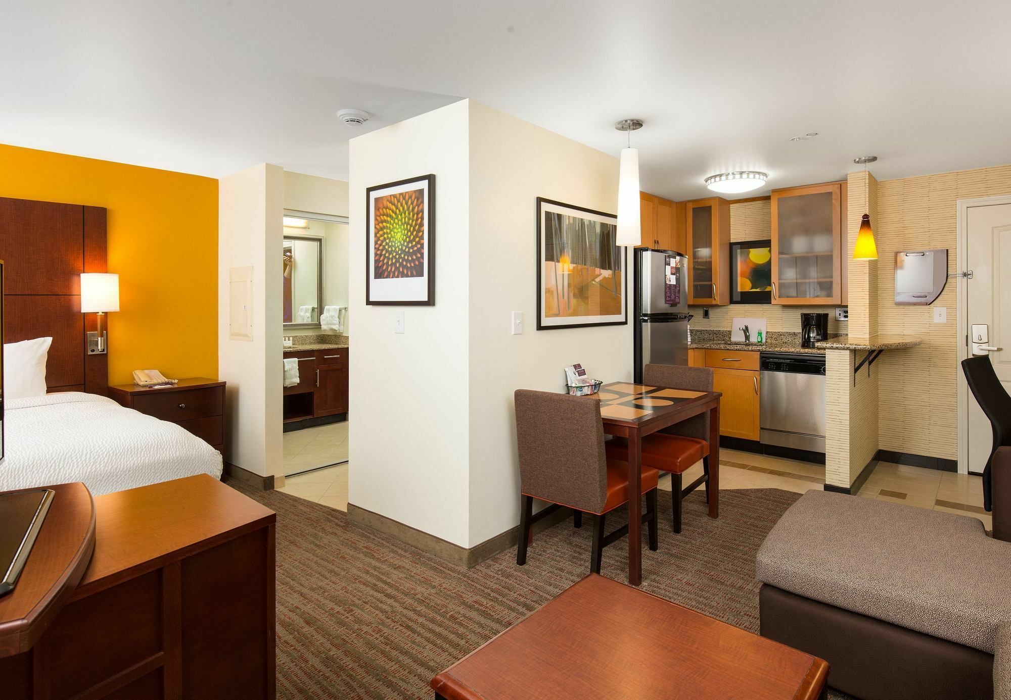Residence Inn By Marriott Springfield Old Keene Mill Εξωτερικό φωτογραφία