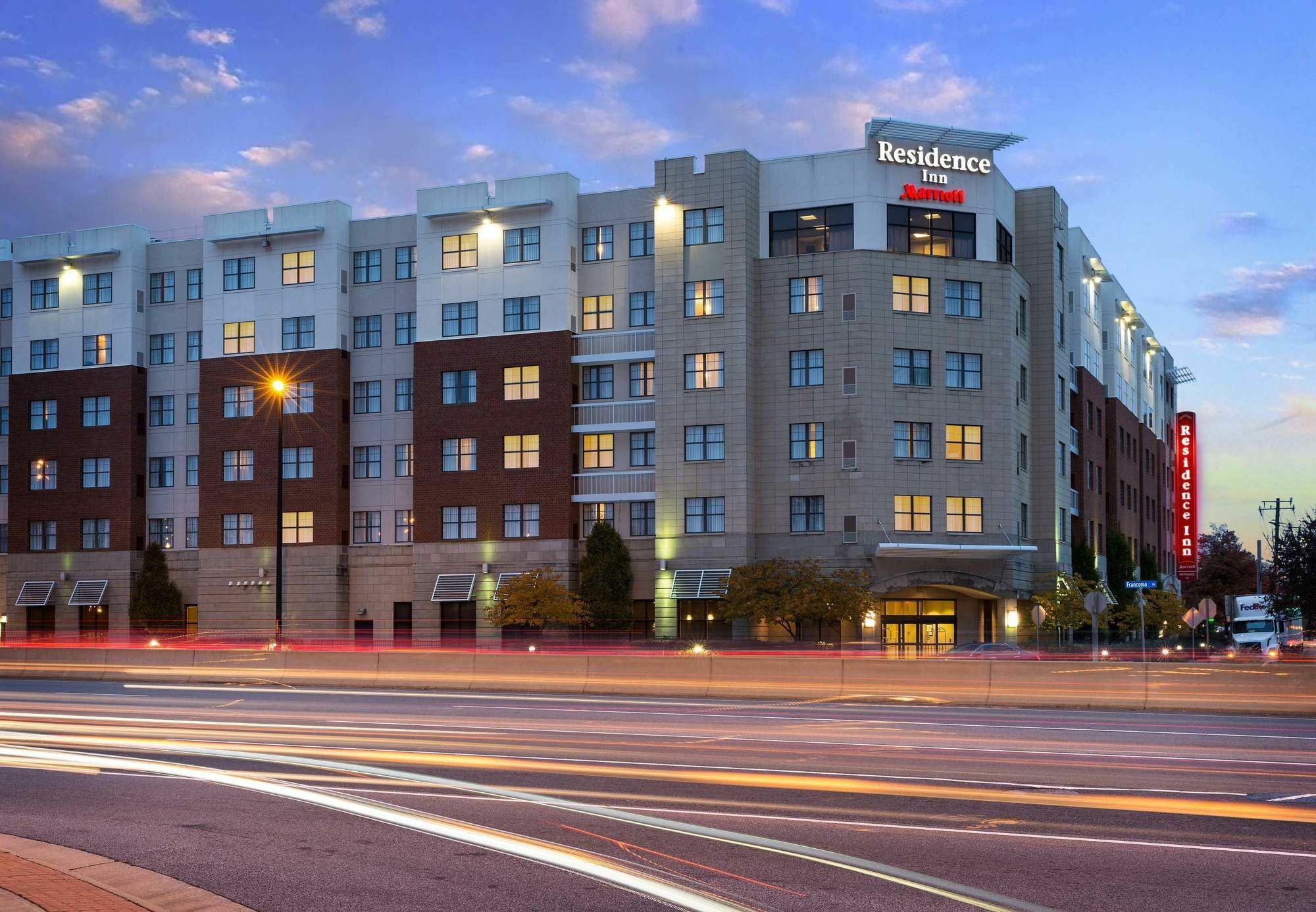 Residence Inn By Marriott Springfield Old Keene Mill Εξωτερικό φωτογραφία