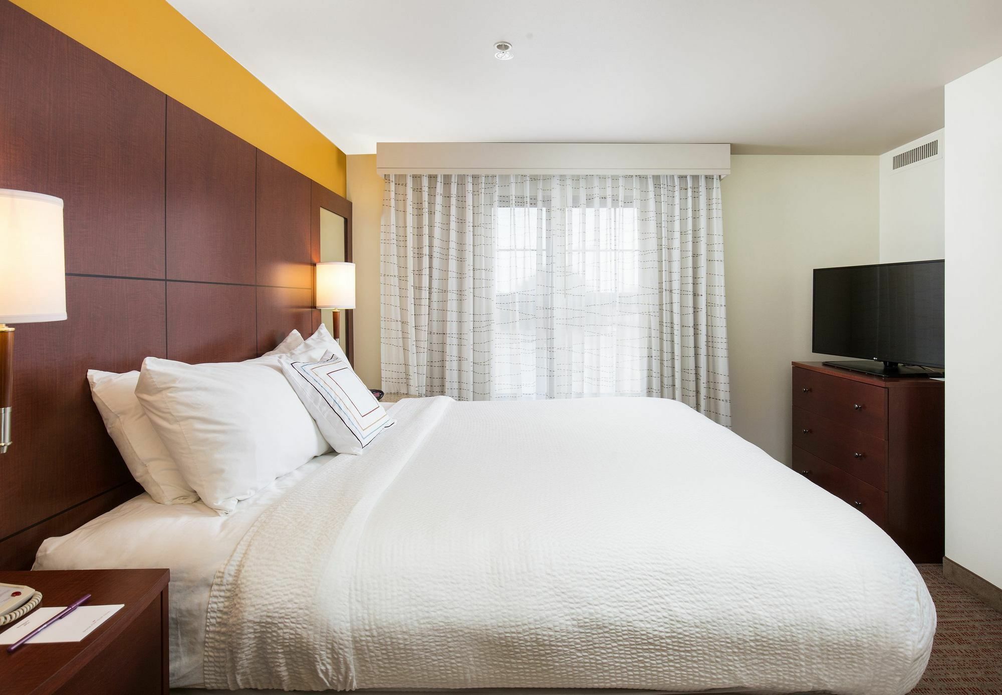 Residence Inn By Marriott Springfield Old Keene Mill Εξωτερικό φωτογραφία