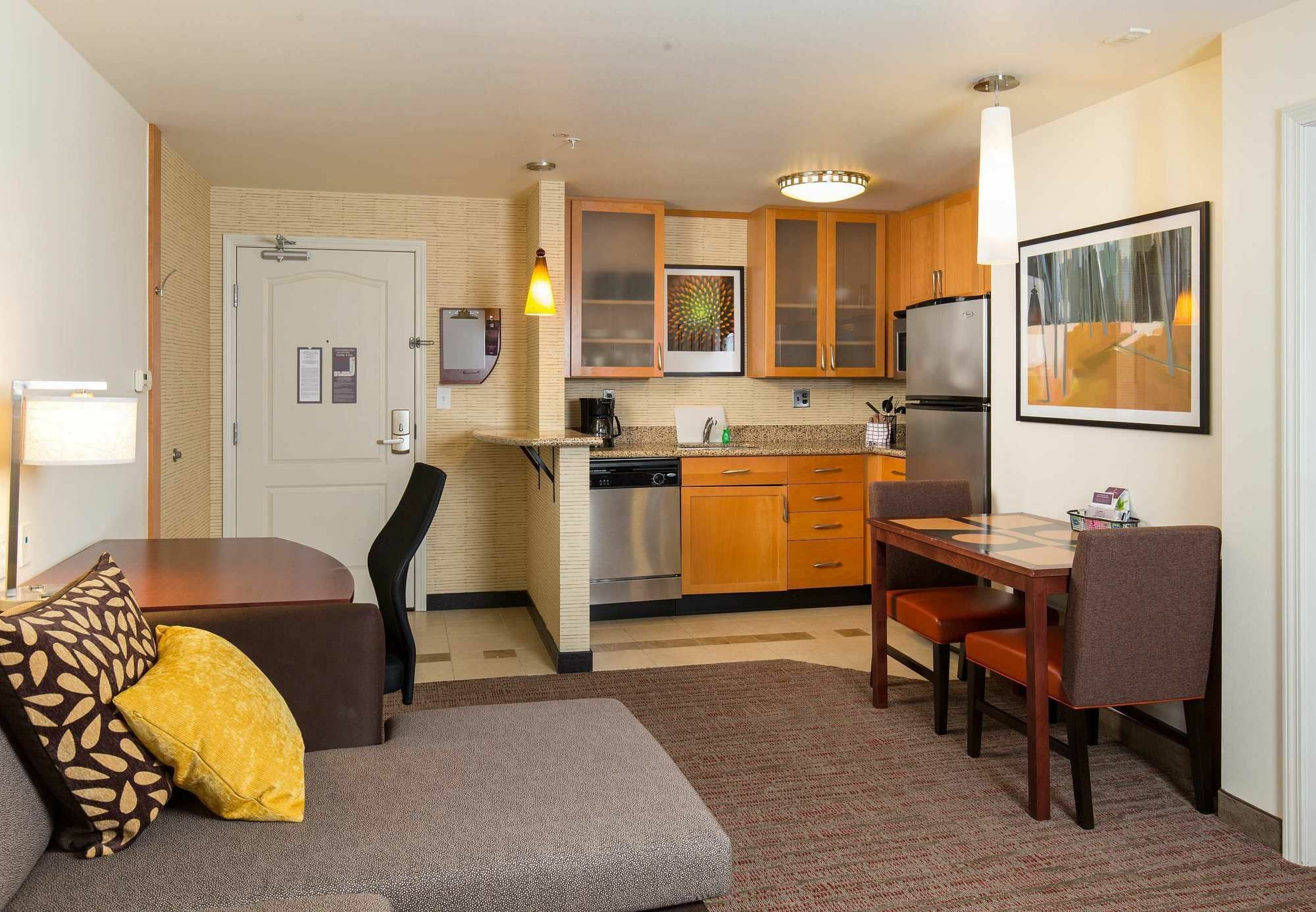 Residence Inn By Marriott Springfield Old Keene Mill Εξωτερικό φωτογραφία