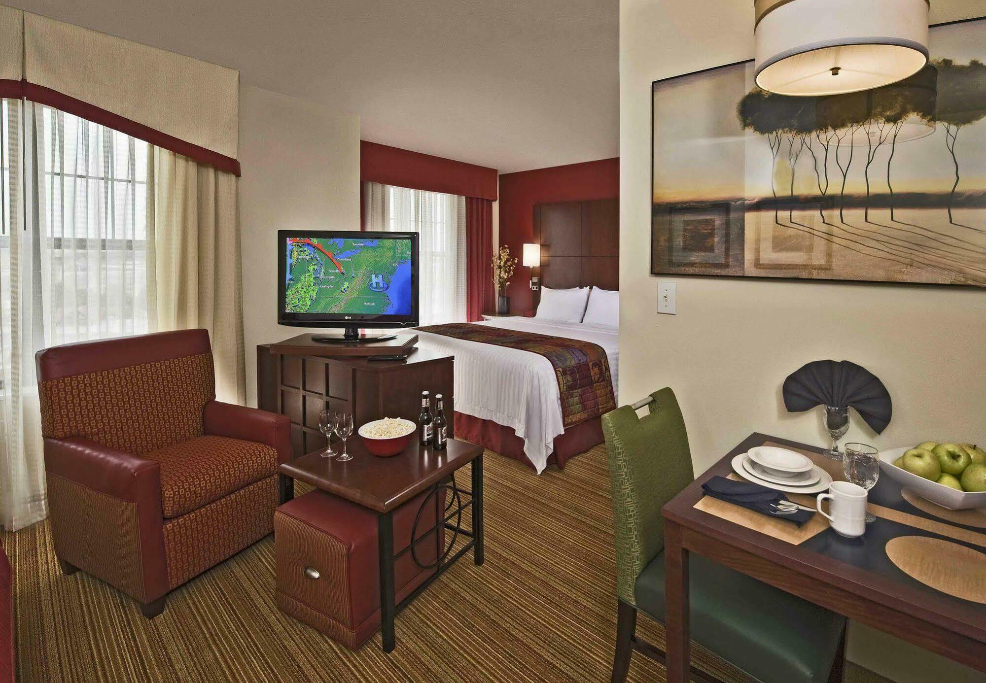 Residence Inn By Marriott Springfield Old Keene Mill Δωμάτιο φωτογραφία